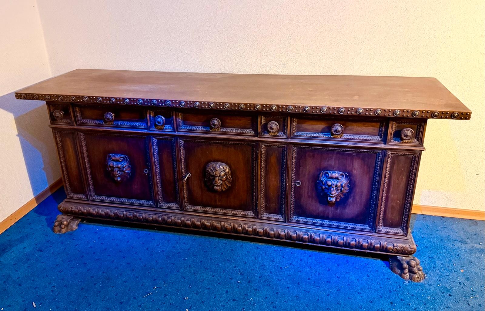 Antikes Sideboard 100 Jahre alt – Einzigartiges Unikat