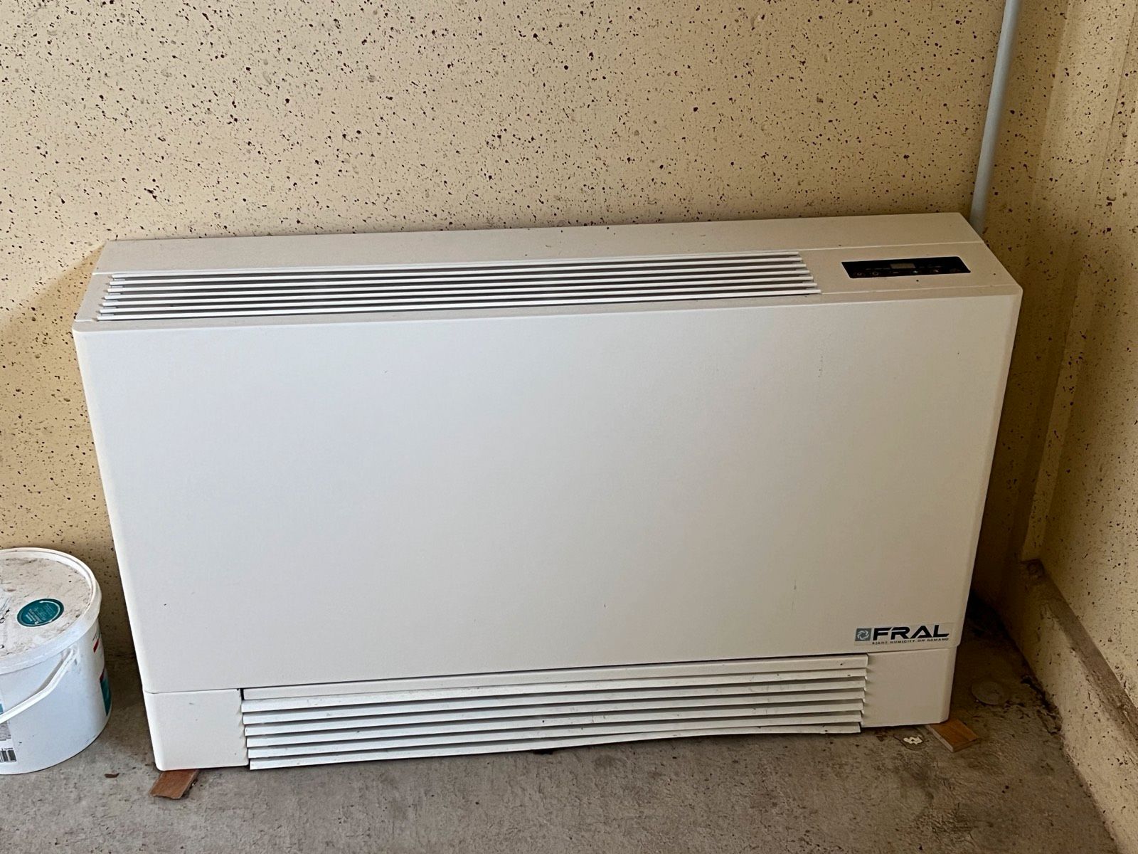 Fral FSW 63 Schwimmbadentfeuchter gebraucht